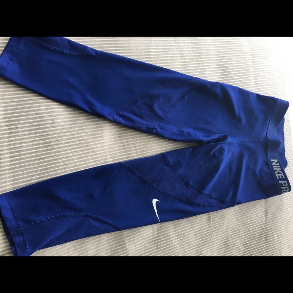 Nike Pro leggings